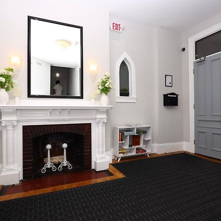 בוסטון Stylish Newbury Street Studio, #11 מראה חיצוני תמונה