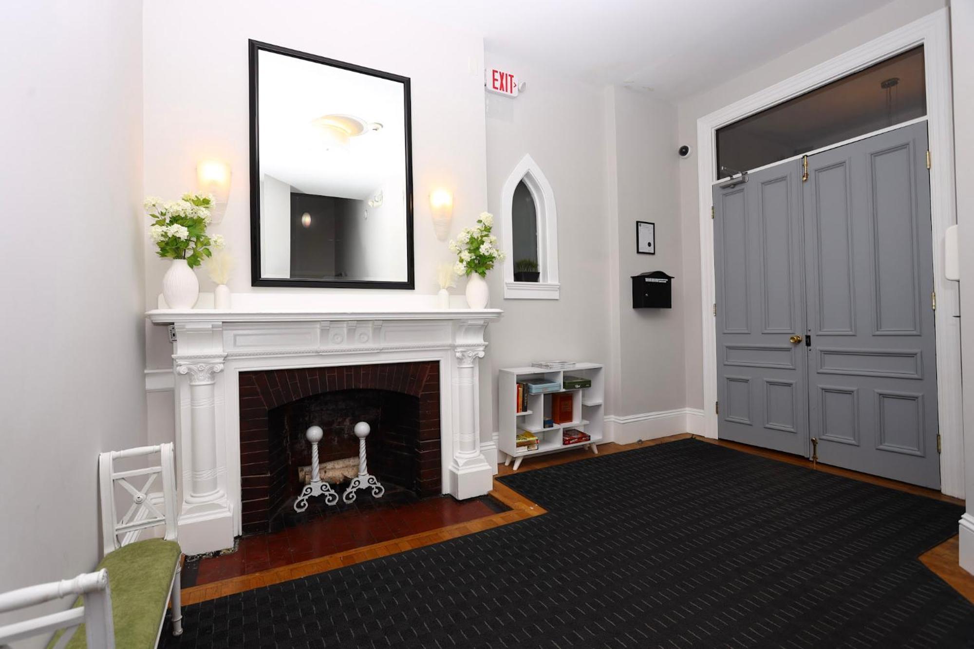 בוסטון Stylish Newbury Street Studio, #11 מראה חיצוני תמונה