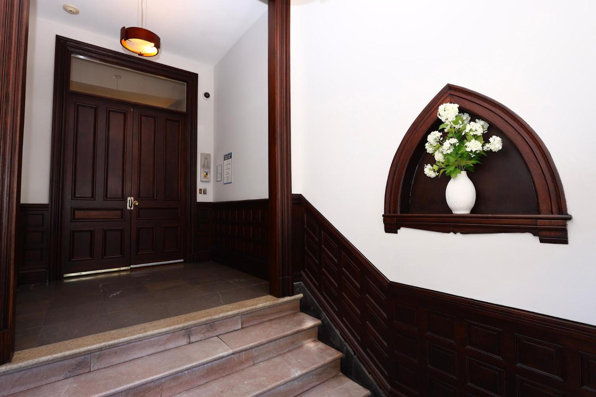 בוסטון Stylish Newbury Street Studio, #11 מראה חיצוני תמונה